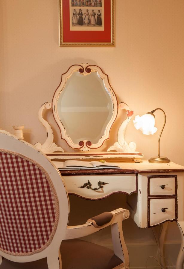 Amade Chateau Vrakúň Kamer foto