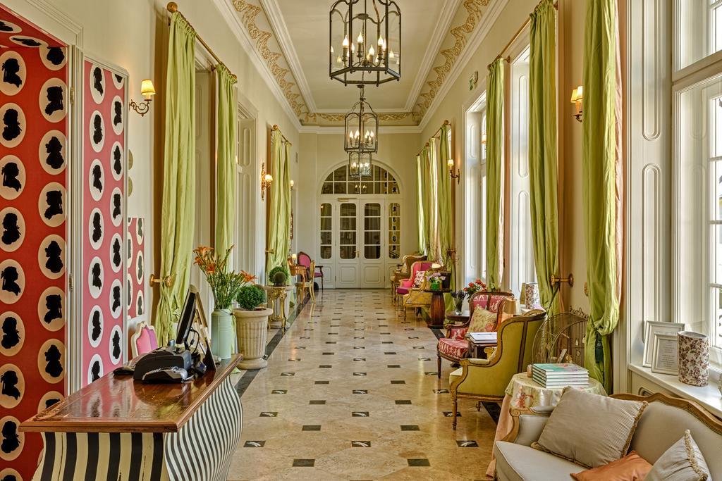 Amade Chateau Vrakúň Buitenkant foto