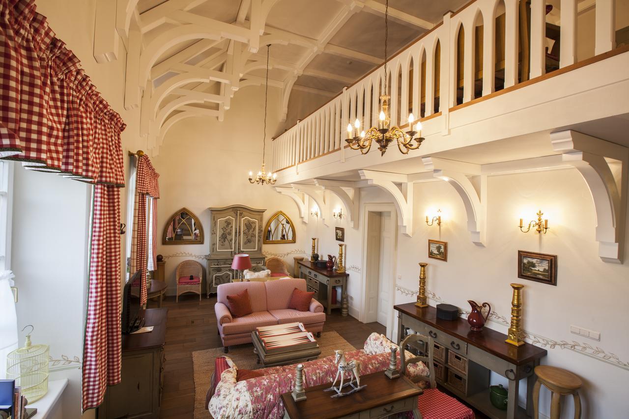 Amade Chateau Vrakúň Buitenkant foto